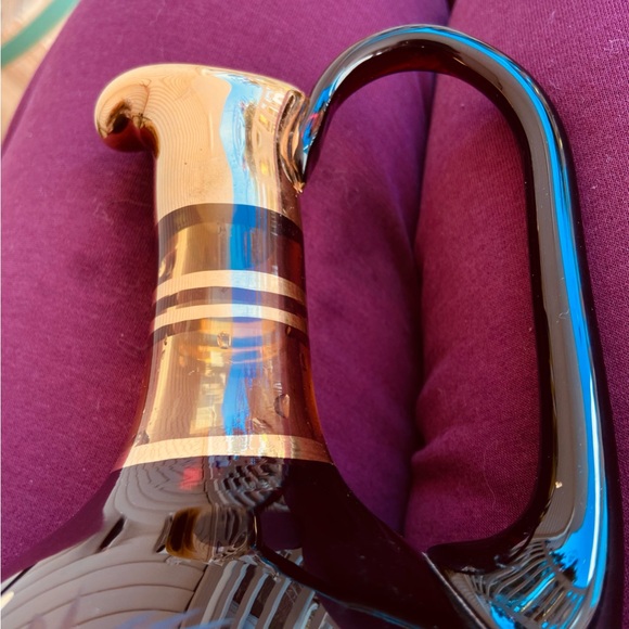 Gorgeous Red Amber Miniature Decanter w/Beautiful Etched Starburst Like Flowers - Picture 8 of 16